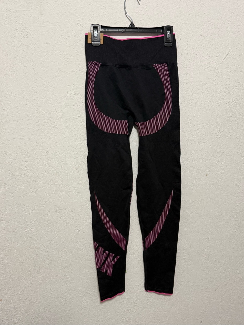Victoria's Secret Pink Active Seamless Tight Legging Color Black/Pink Size S - Picture 8 of 9